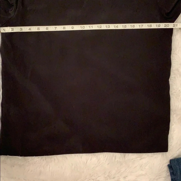 Black Silky Blouse size Medium - Picture 5 of 5